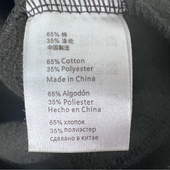 ARIANA  Grande Black Cropped Sweater - Picture 5 of 6